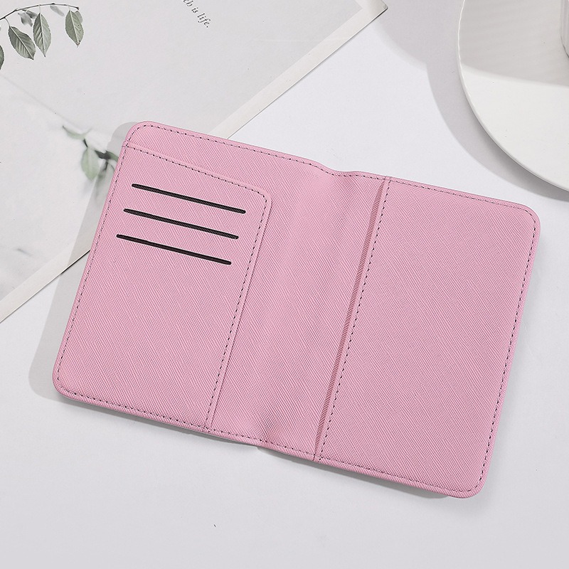 Hello Kitty Women Passport Cov - Qantas Travel Accessories ulasan dan harga